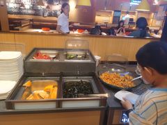 -小鱼小牛(世欧广场店)
