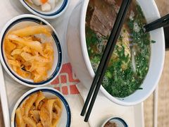 -陇兴楼(西安咸阳国际机场店)