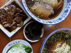 -伟记奥面馆(养育巷店)