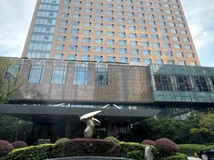 -上海漕河泾万丽酒店