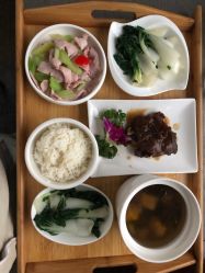 -卓玥国际月子会所(罗山路店)