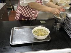 -绿杨馄饨临顿路店