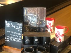 -星巴克臻选(宁波世纪东方广场店)