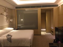 -上海宝华万豪酒店