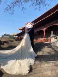 -雪中彩影婚纱摄影·微光艺术中心