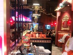 大堂-鸣记脆皮烤鱼·海鲜烤鱼(亿合城店)
