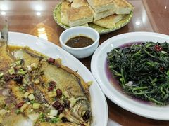 -漁耕小厨农家院(武当山店)