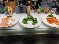 -四海一家自助餐(益田假日广场店)