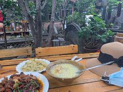 -四方小吃·白族庭院餐厅