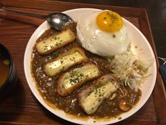 芝士猪排黄米饭-金龙咖喱