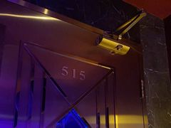 -温莎KTV(珠江路店)