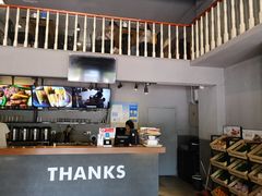 -Thanks美式餐厅(汉堡咖啡店)