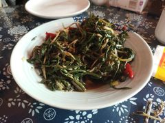 拌野菜-王村姑老土炕莜面村(桥东店)