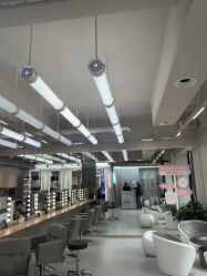 -Z.X HAIR SALON张新美业