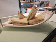-椰莱泰小谷·东南亚融合菜(坪山悦阾SPACE店)