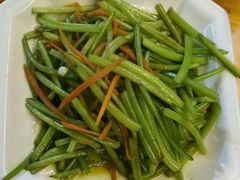 -云河农家乐饭店(福禄缘树山店)