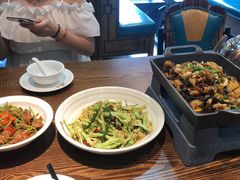 -胡胖子有点味·湘鄂菜(花桥中百仓储店)
