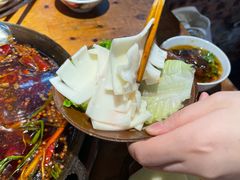 -四小区火锅·巷子里的重庆火锅(花照壁店)