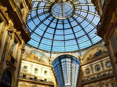 -埃马努埃莱二世拱廊