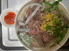 -潮镇老尾牛杂(环城西路店)