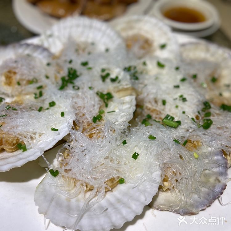 光吃帝王蟹我就能吃饱！