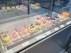 -好利来(上海虹桥新天地Lab主题店)
