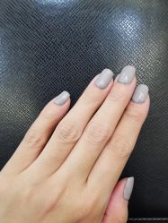 -花岐款式专研健康美甲沙龙