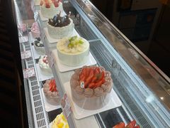 -花花卷卷·鲜食蛋糕(静安久光百货店)