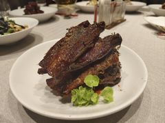 -品悦酒店(三林古镇店)