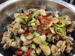 -湖南人家湘菜馆(镇江路店)