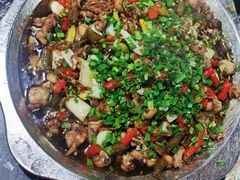 -廖哥泡椒兔(峨眉店)