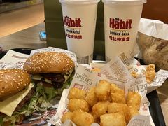 -The Habit Burger Grill 哈比特汉堡(复兴soho店)