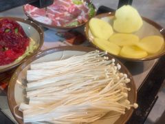 -重庆巴渝火锅(钟家村店)