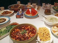 -巴特餐饮6加1音乐餐吧·新疆菜
