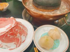 -楼外楼大刀肉传统火锅(西安大路店)