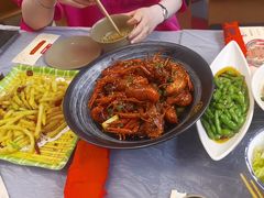 -肥肥虾庄·金牌油焖大虾(东湖欢乐谷店)