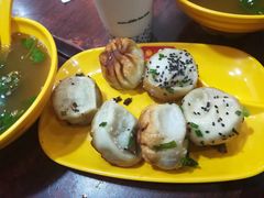 -小杨生煎(南京东路食品一店)