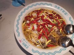 老坛酸菜活鱼-花椒俏川菜小馆(南海万达店)