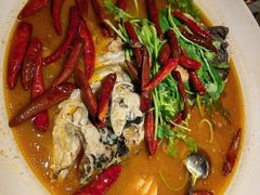 山茶油丹江大鱼头-清水亭湖北菜(大屯DT51店)