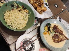 -鼓楼吃面·肉啃肉(南锣鼓巷店)