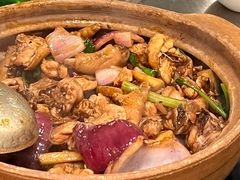 -胡须佬鸡煲四季火锅店(石厦西村直营店)