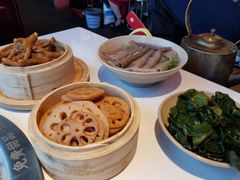 -卤校长重庆火锅(国兴店)