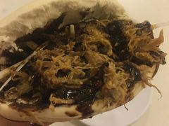 -烤鸭肉夹馍鸭汤店