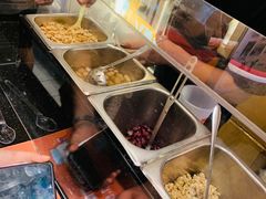 自助取餐区-八婆婆烧仙草(曾厝垵店)