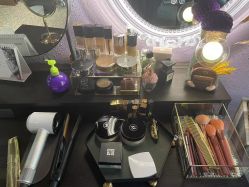 -花隐·美芙炫海菲秀皮肤管理中心