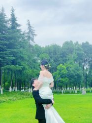 -青禾蒙娜丽莎婚纱摄影(武汉总店)