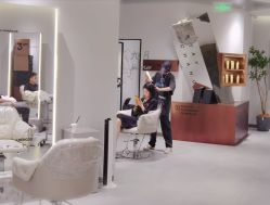 大厅-3AM HAIR SALON烫发染发接发