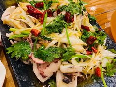 -老东镇啤酒屋海鲜加工·蒸汽海鲜·海鲜烧烤(台东店)