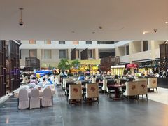 -朗丽兹自助餐厅