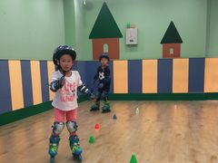 -乐翔轮滑(中庚漫游城店)